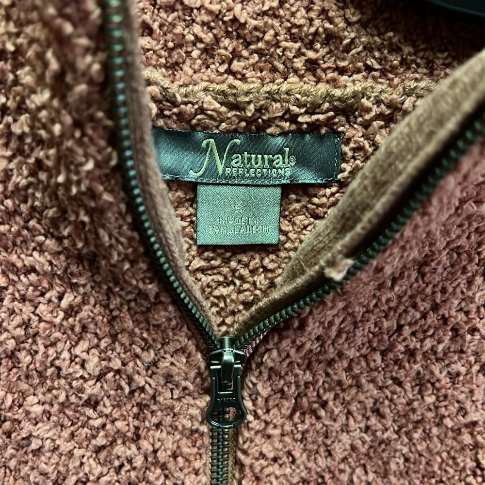Burgundy Quarter-zip Pullover - Picture 3 of 3